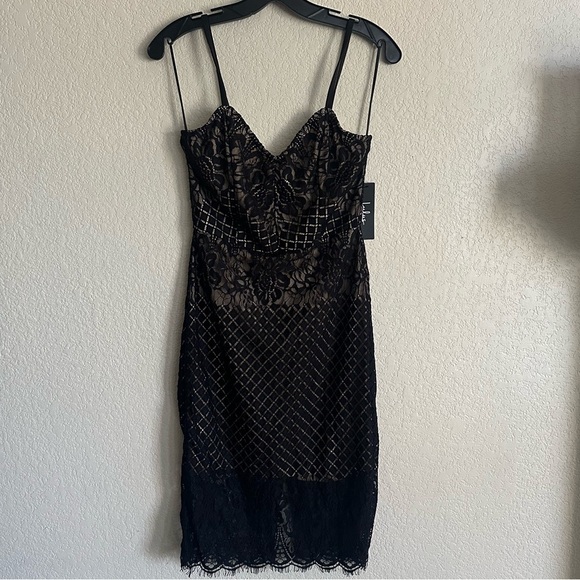 NWT Black Lace Sleeveless Bodycon Midi Dress Medium - Picture 4 of 7